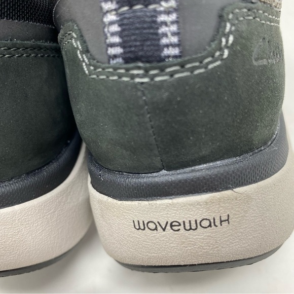 CLARKS WOMEN'S WAVE 2.0 LACE WATERPROOF ATHLETIC SHOE Black - Picture 6 of 8